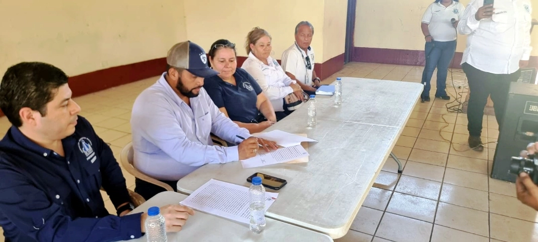 FIRMA DE CONVENIO INTERINSTITUCIONAL: IMPULSANDO EL JUDO EN PETÉN